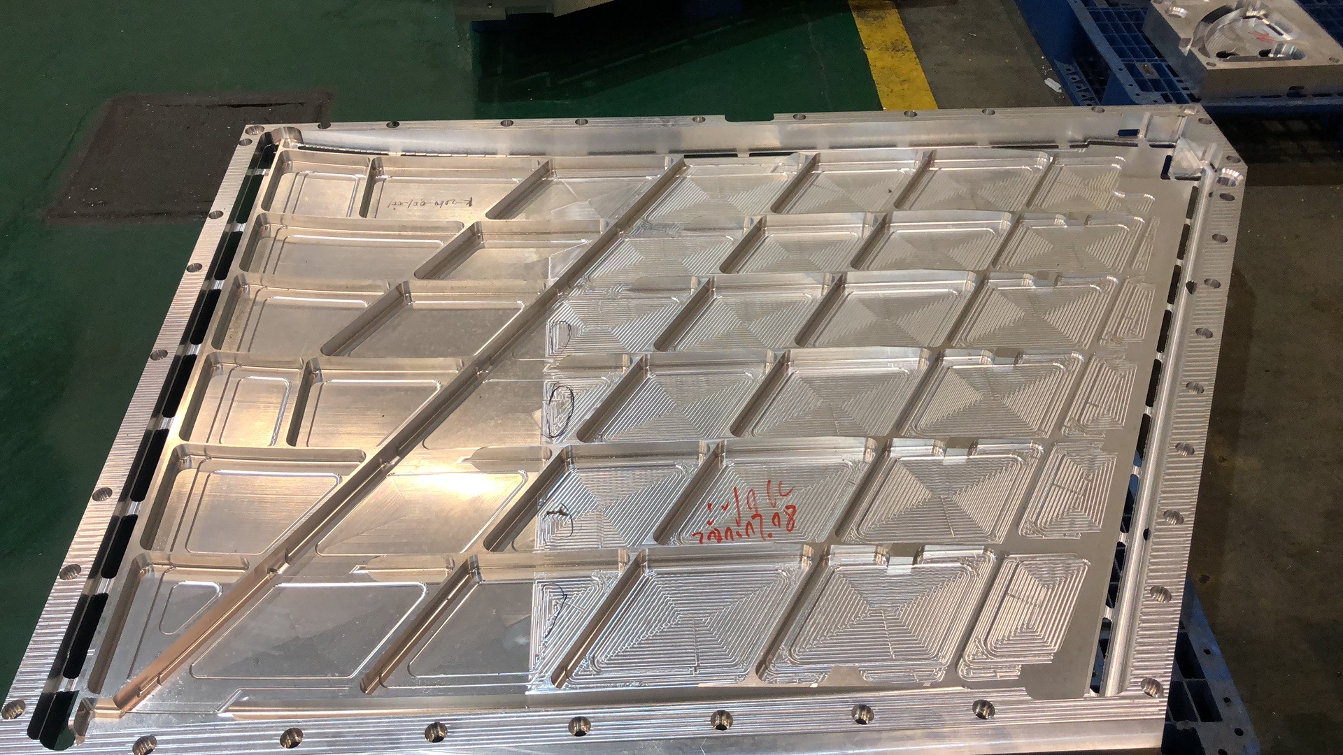 贵州专业精密零件机械加工公司